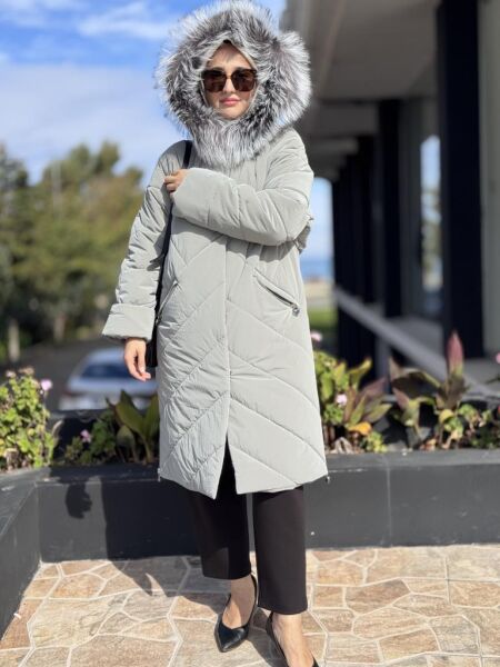 WOM BTQ Kürk Kapüşonlu Çıtçıtlı Yanları Fermuarlı Mont