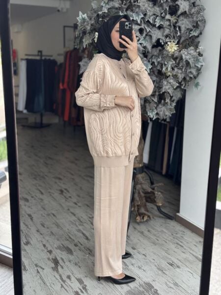 Tığ Triko İçi Kolsuz Bluzlu Pantolonlu 3 lü Takım TKM2059