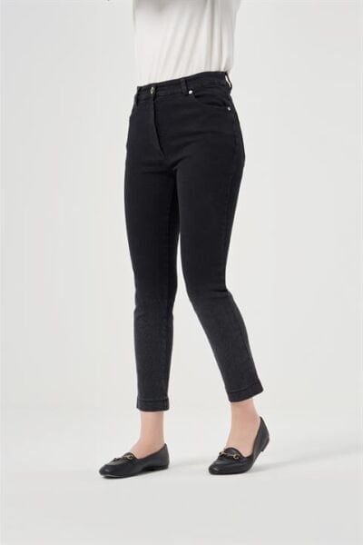 Misswhence Paçası Nakışlı Kot Pantolon 34104