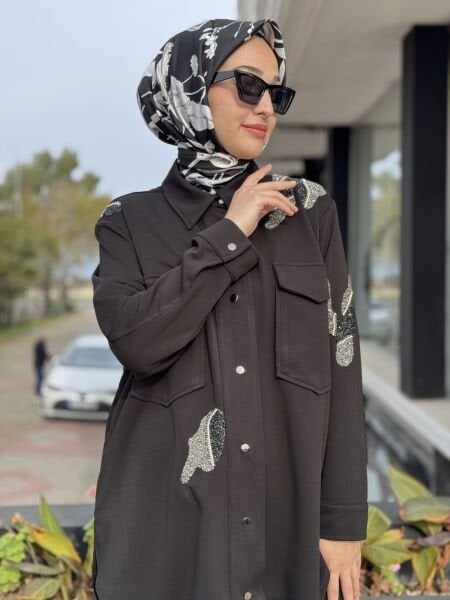 Qupra Sırt Drape ve Teknik Kumaş Detaylı Taşlı Kap Pantolon Takım WAC92107