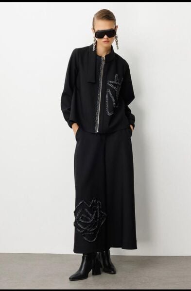 Kahma Paçası Kumaş İşlemeli Bol Paça Pantolon