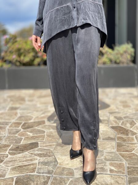 Almarwah Paçası Düğmeli Beli Lastikli Cupra İpek Pantolon 606045 SİYAH - 42