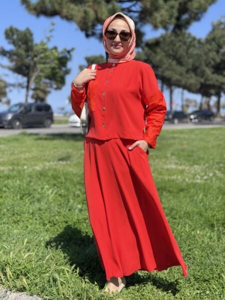 Vuu Hakim Yaka Drape Detaylı Gömlek Etek Takım 25SSVB1024