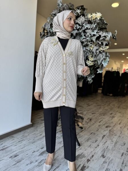 Ghisa Kuş Broş Detaylı Düğmeli Triko Hırka 3898