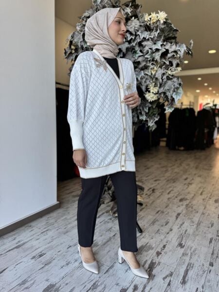 Ghisa Kuş Broş Detaylı Düğmeli Triko Hırka 3898 EKRU - 1