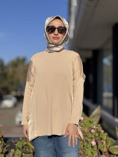 Tığ Triko Kumaş Kombinli Yandan Yırtmaçlı Rayon Tunik TNK21915