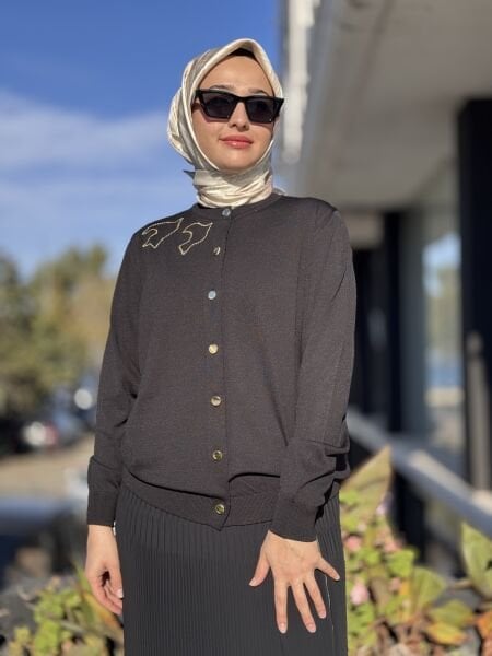 Ghisa Gold Nakış ve Düğme Detaylı Hırka 3290